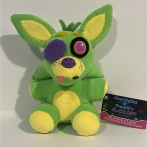 Five Nights At Freddy's Blacklight Plush Funko Green Foxy 2017 New With Tags